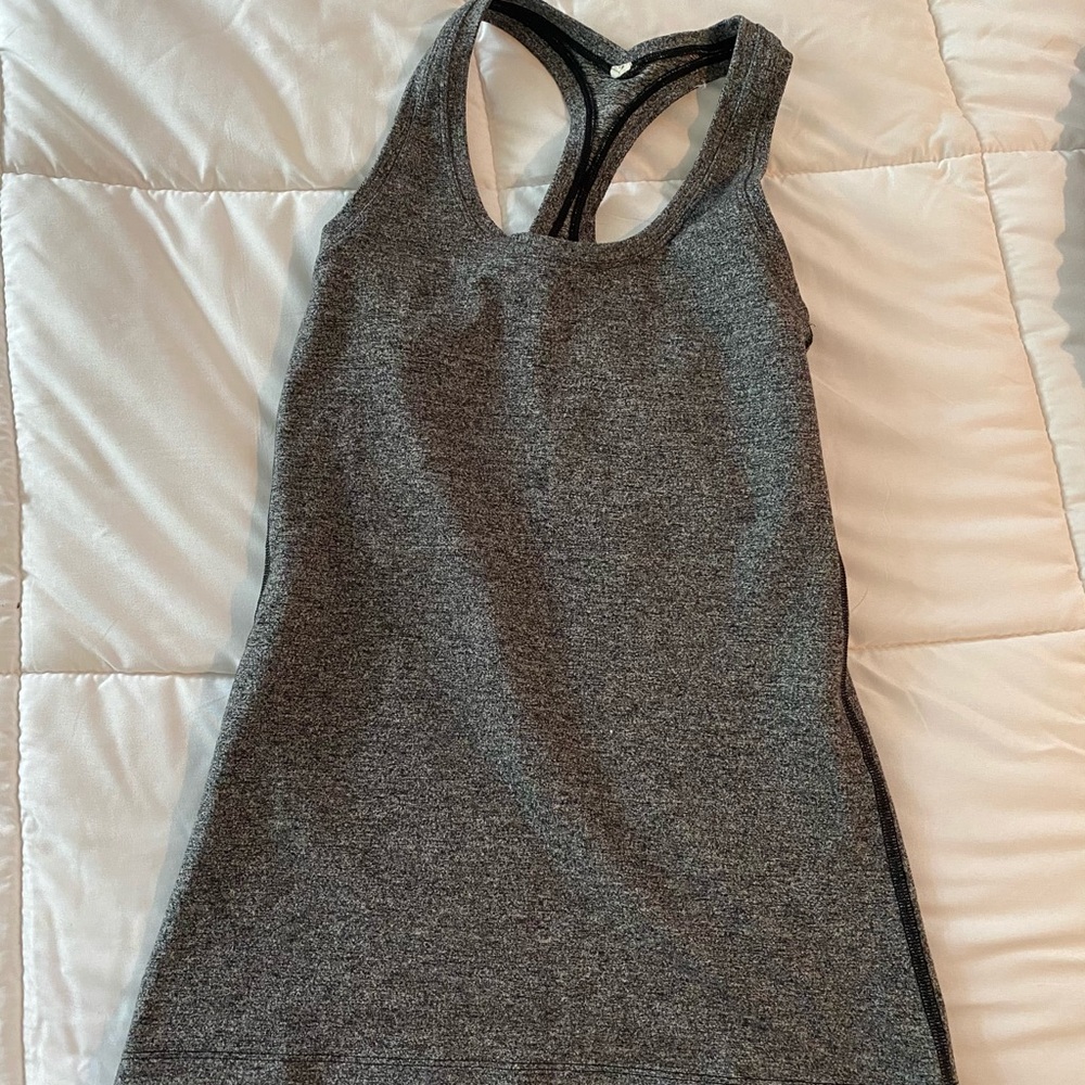 Grey lulu lemon tank size 4